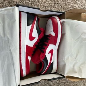 Air Jordan 1 Low gym white/red and black